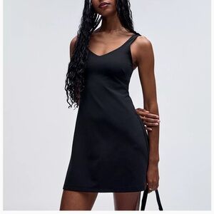 Worn 1x Lululemon Black Align Dress Retail $148 SZ 8